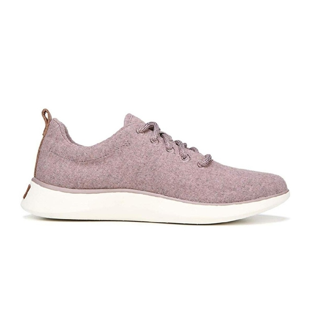 Dr. Scholl's Freestep Sneakers